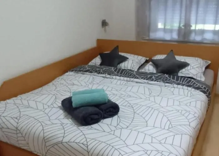 Počitniška hiša Hisa Javornik *